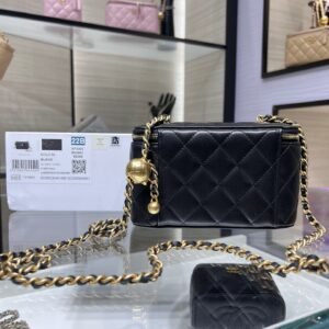 Alternative view of Chanel Vanity Black Gold