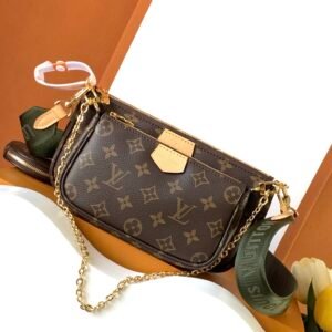 Louis Vuitton Multi Pochette