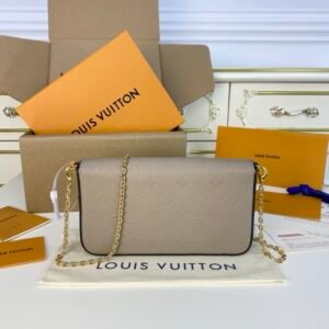 Alternative view of Louis Vuitton Felicie Pochette