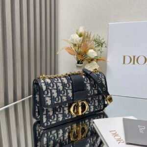Alternative view of Dior 30 Montaigne East West Bag