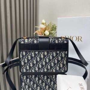 Alternative view of Dior 30 Montaigne Bag