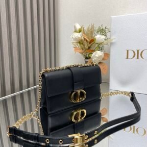 Alternative view of Dior 30 Montaigne East West Bag