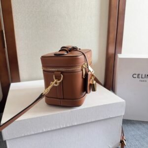 Alternative view of Celine Vanity Bag Brown Gold