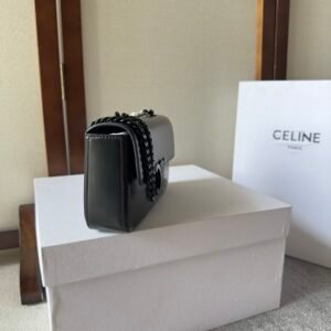 Alternative view of Celine Chain Shoulder Bag Cuir Triomphe Black