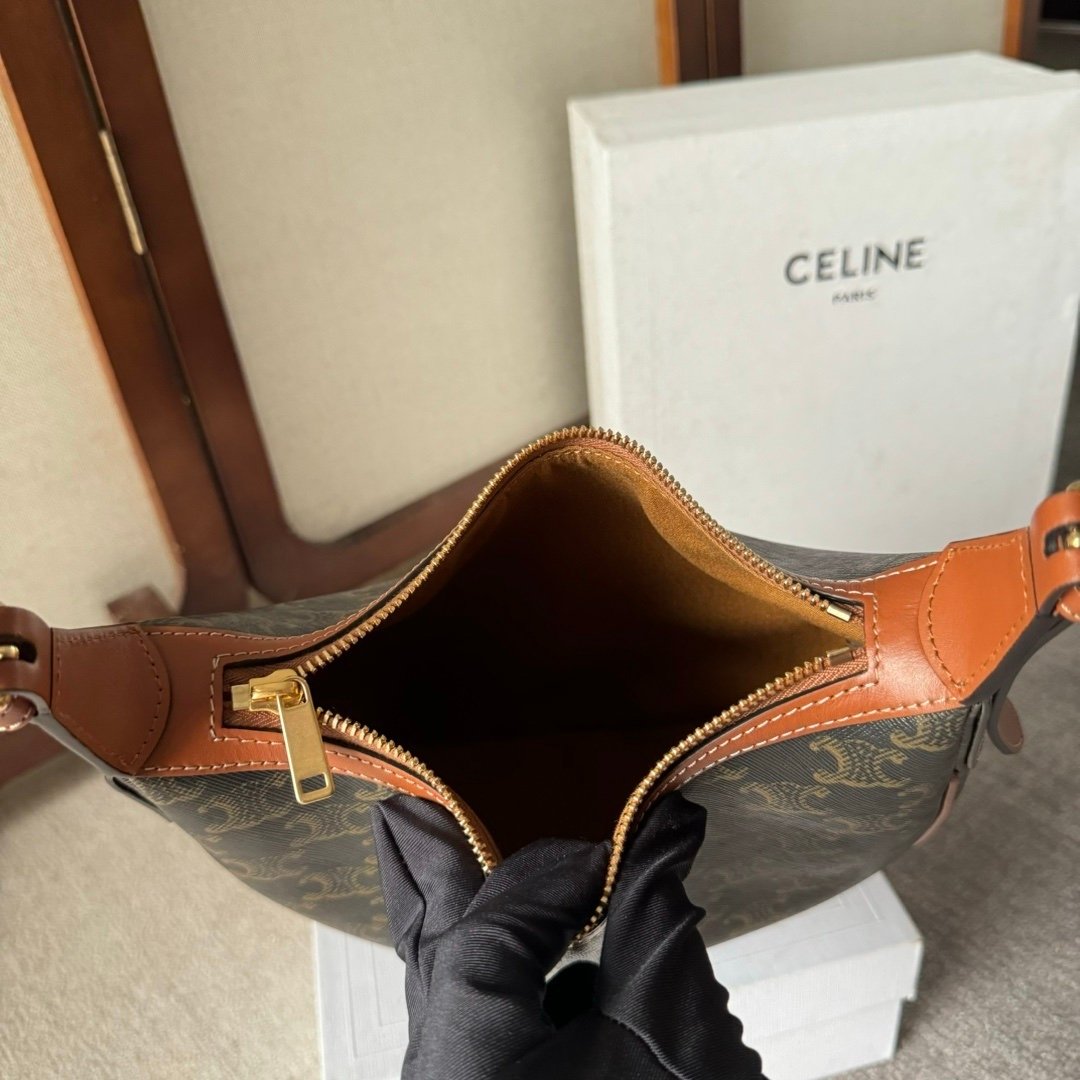 Celine Small Heloise Bag Triomphe Canvas - Afbeelding 4