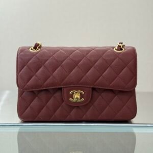 Chanel Flap Bag Burgundy Gold in Small