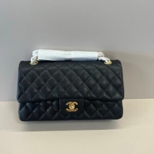 Chanel Flap Bag Black Gold in Medium
