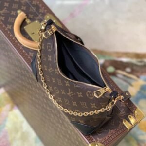 Alternative view of Louis Vuitton Boulogne Bag