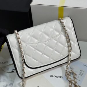 Alternative view of Chanel Flap Bag White Black
