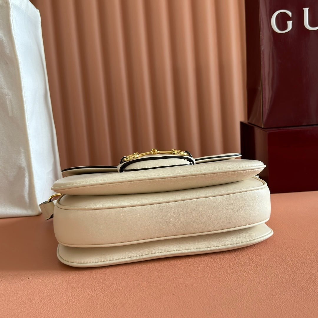 Gucci Horsebit 1955 Cream Gold in Medium - Afbeelding 3