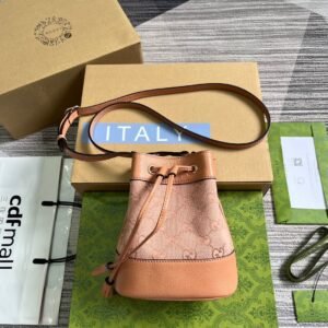Gucci Ophidia Mini Bucket Bag in Pink