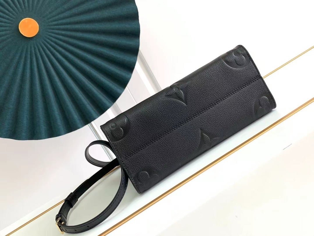 Louis Vuitton OnTheGo PM Black - Afbeelding 3