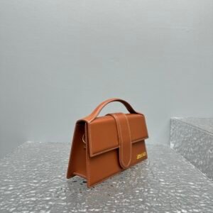 Alternative view of Jacquemus Le Grand Bambino Light Brown Gold