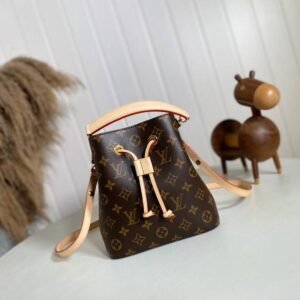 Alternative view of Louis Vuitton The NéoNoé BB
