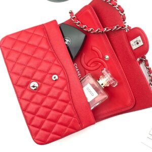 Alternative view of Chanel Flap Bag Caviar Red Silver in Medium