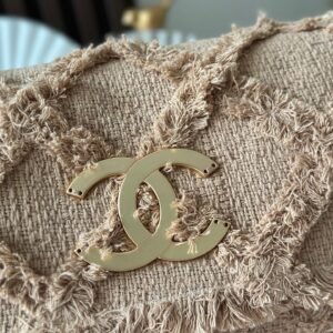 Alternative view of Chanel Flap Crochet Bag in Beige Gold