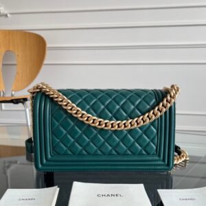 Alternative view of Chanel Boy Bag Green Gold