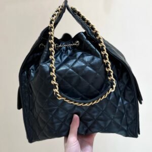 Alternative view of Chanel 25 Black Gold in Medium