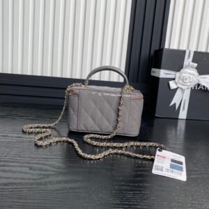 Alternative view of Chanel Top Handle Vanity Bag Grey Patent with Gold