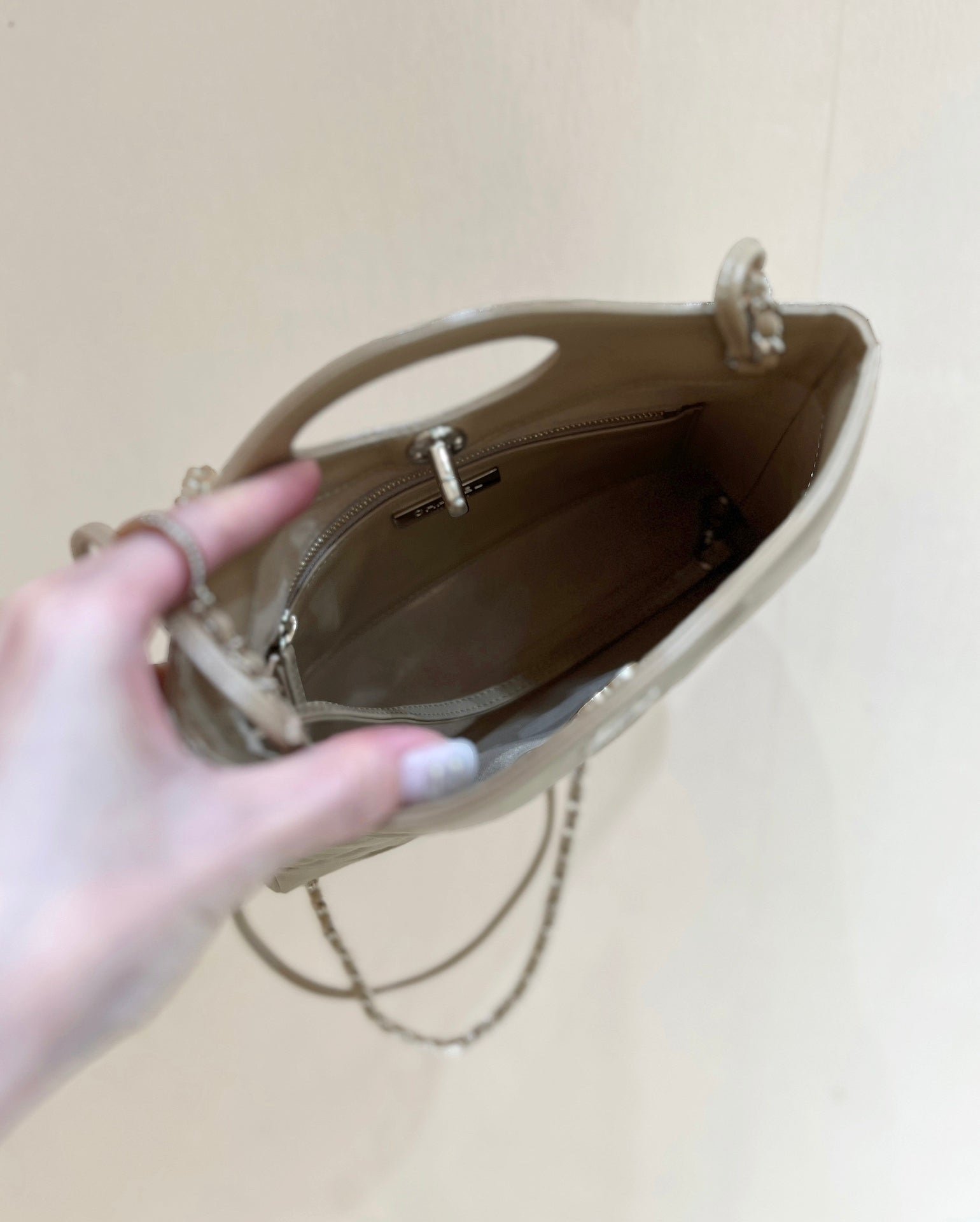 Chanel 31 Suede Bag Beige Gold - Afbeelding 5