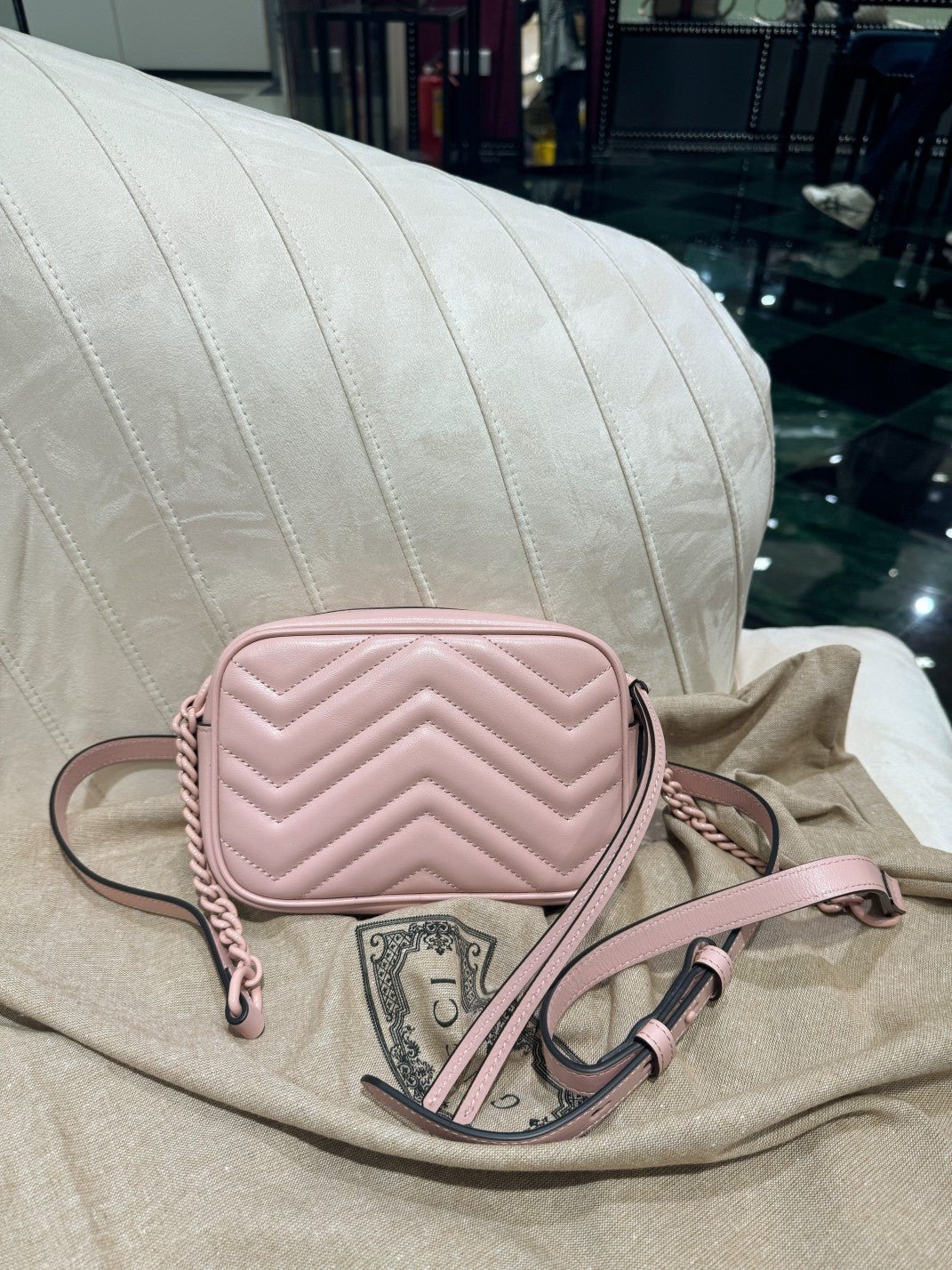 Gucci Marmont Shoulder Bag Light Pink - Afbeelding 2