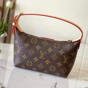 Alternative view of Louis Vuitton Pochette Hills