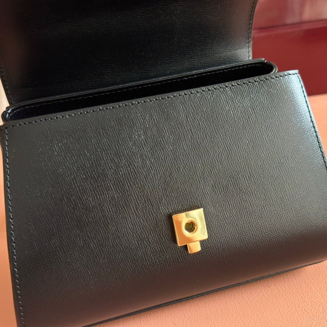 Gucci Horsebit 1955 Bag 22 in Black Gold - Afbeelding 4