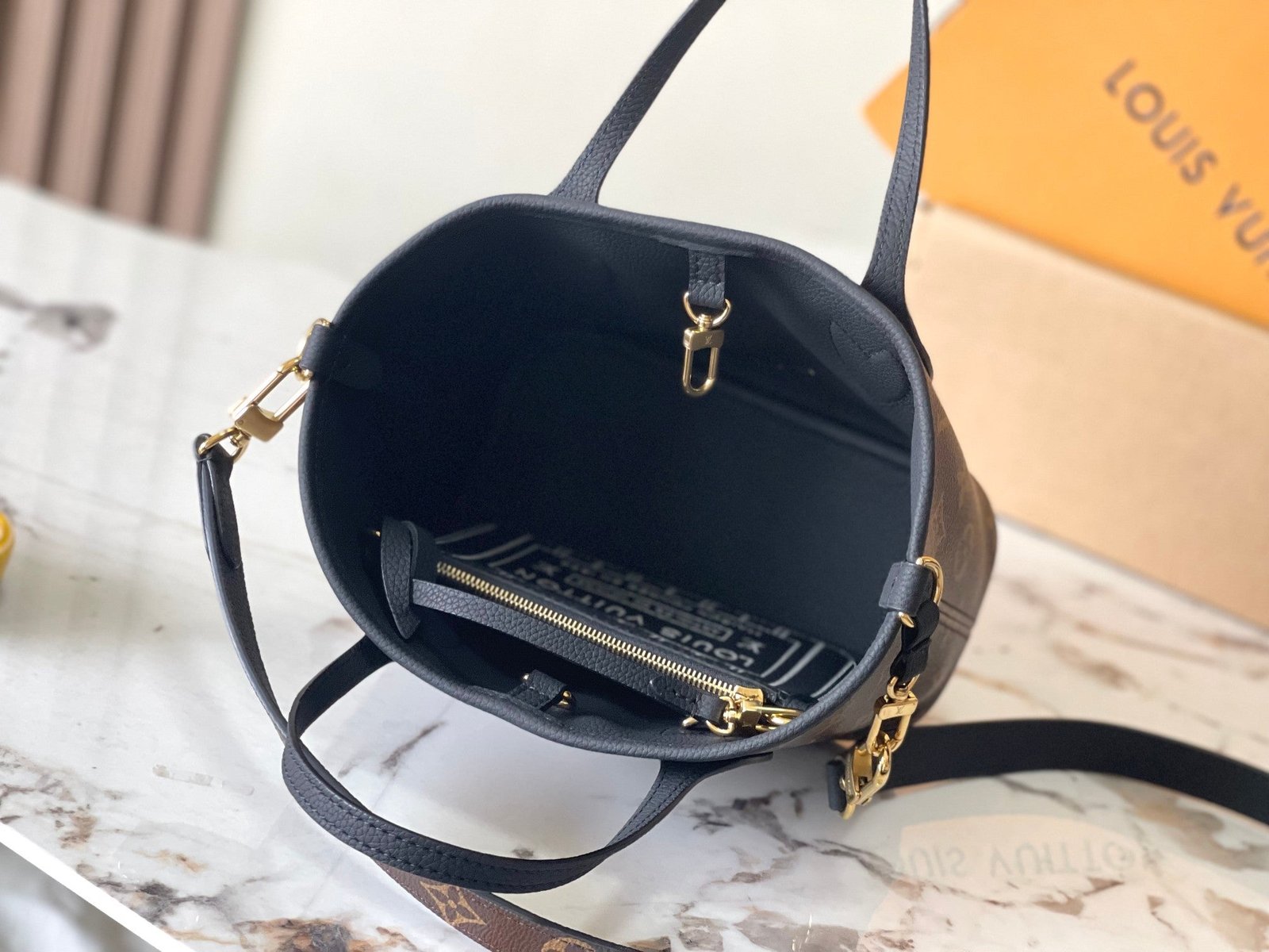 Louis Vuitton Inside Out Neverfull in Brown Black - Afbeelding 6
