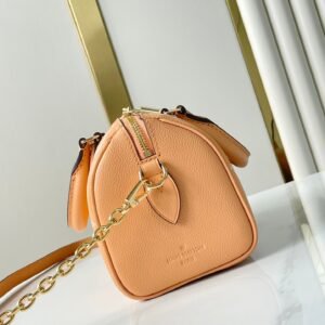 Alternative view of Louis Vuitton Speedy in Arizona Cream
