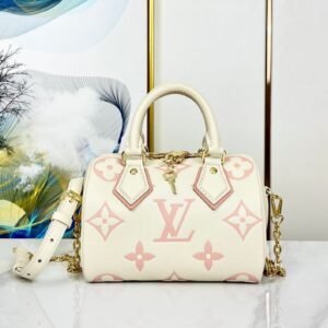 Louis Vuitton Speedy Bag in White Pink