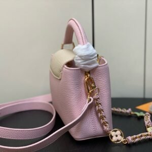 Alternative view of Louis Vuitton Capucines in Pink