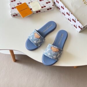 Alternative view of Louis Vuitton Sandals in Blue Denim