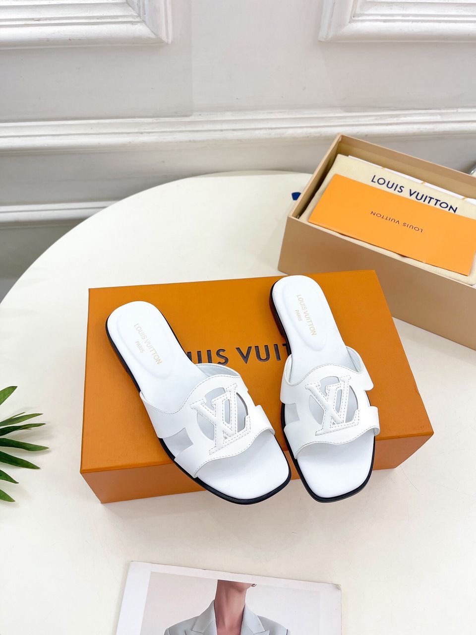 Louis Vuitton Sandals in White
