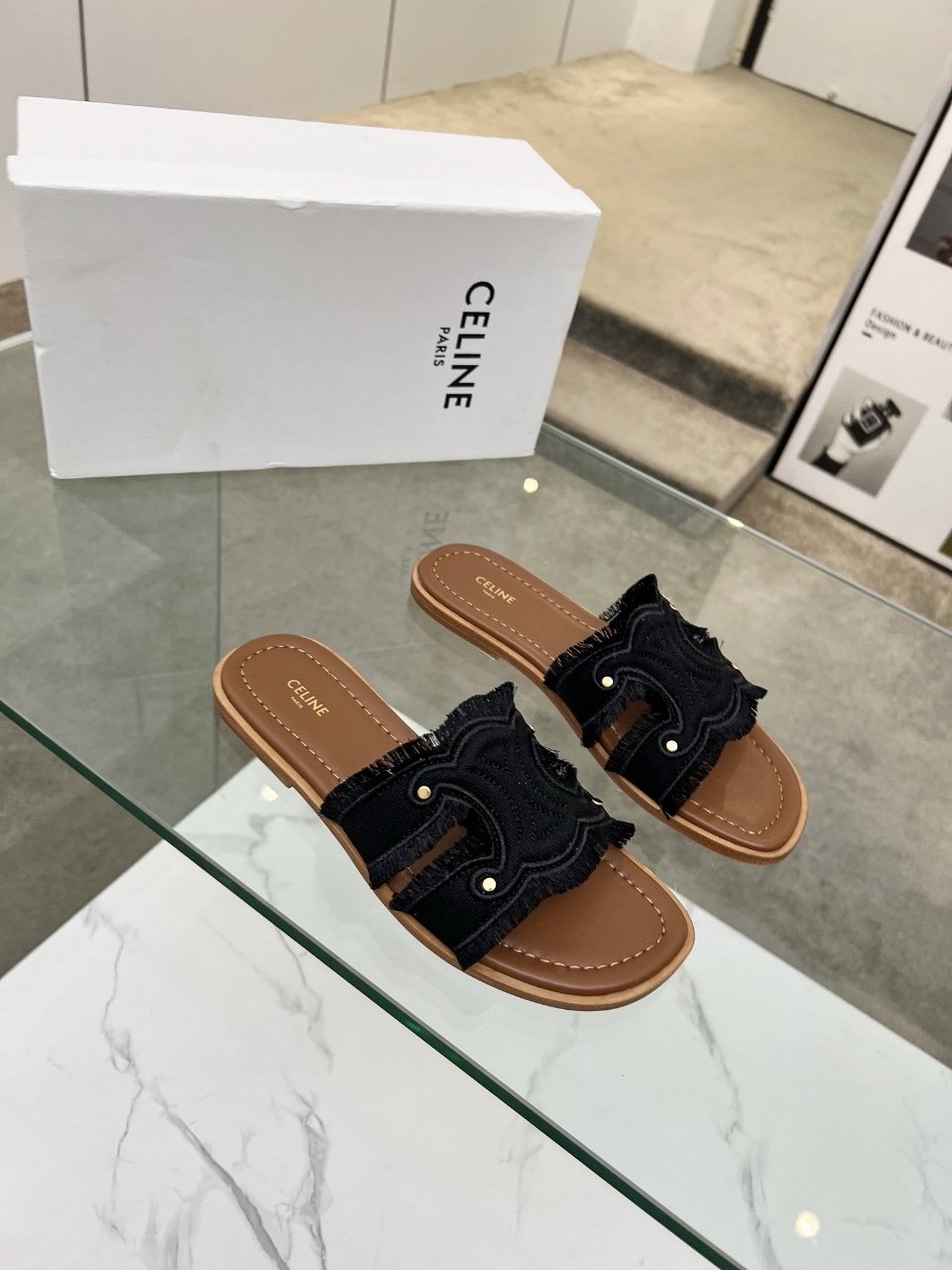 Celine Marina Slide Sandals in Black Canvas - Afbeelding 2