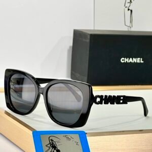 Alternative view of Chanel Sunglasses in Black