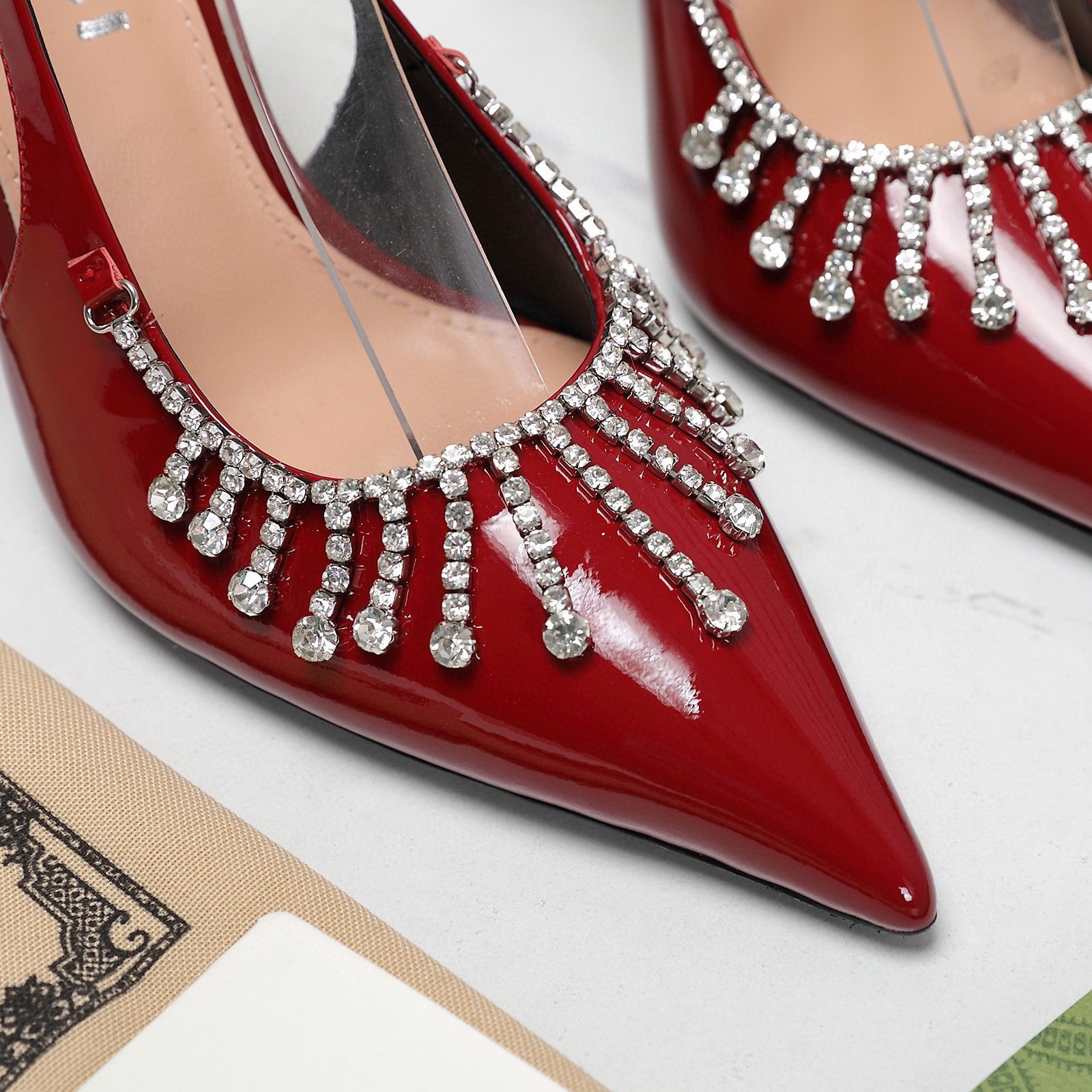 Gucci Crystal Slingback Pumps in Red - Afbeelding 3