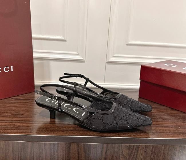 Gucci Crystal Slingback Pumps in Black - Afbeelding 3