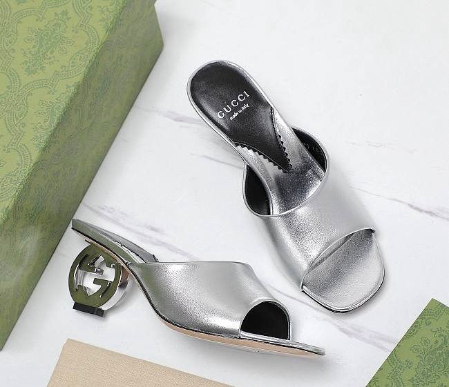 Gucci Interlocking G Heels in Silver - Afbeelding 5
