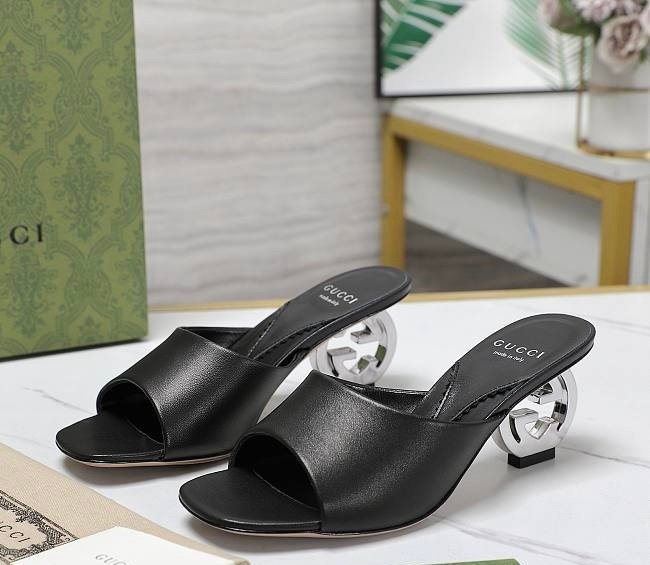 Gucci Interlocking G Heels in Black
