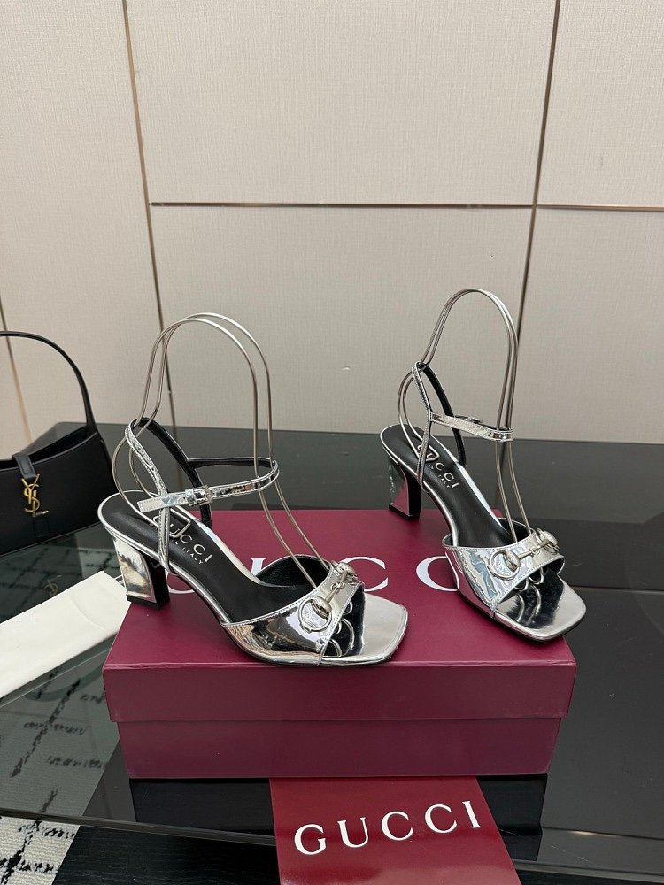Gucci Signora Sandals in Silver - Afbeelding 3