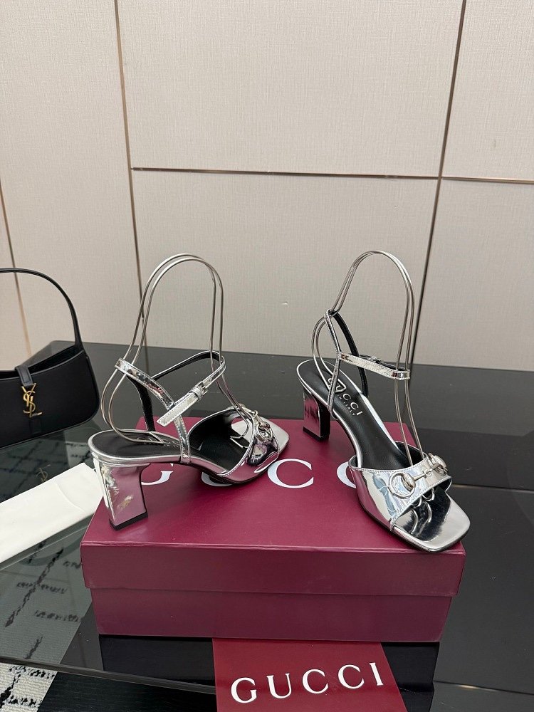 Gucci Signora Sandals in Silver - Afbeelding 5