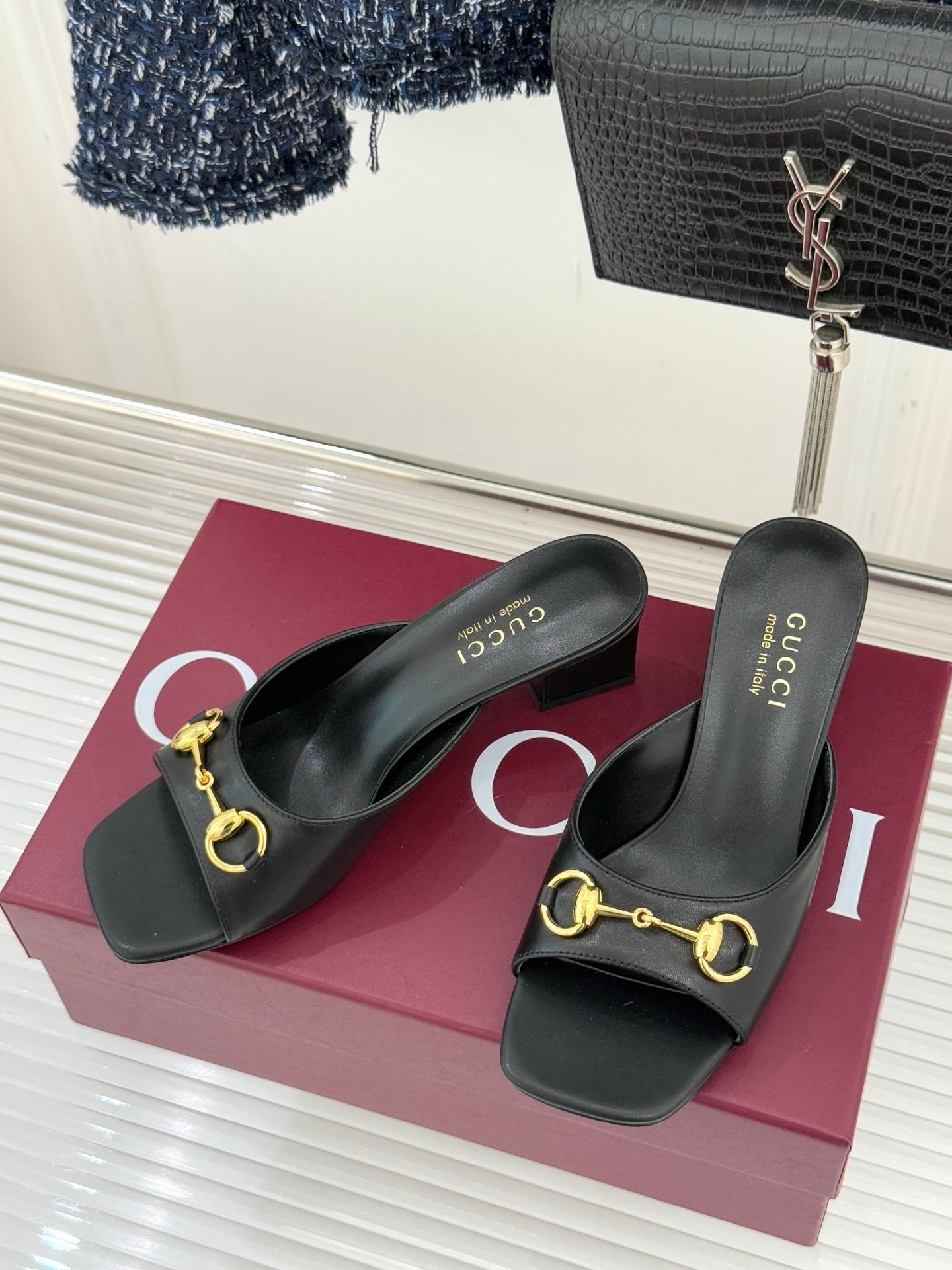 Gucci Slide Sandals in Black - Afbeelding 3