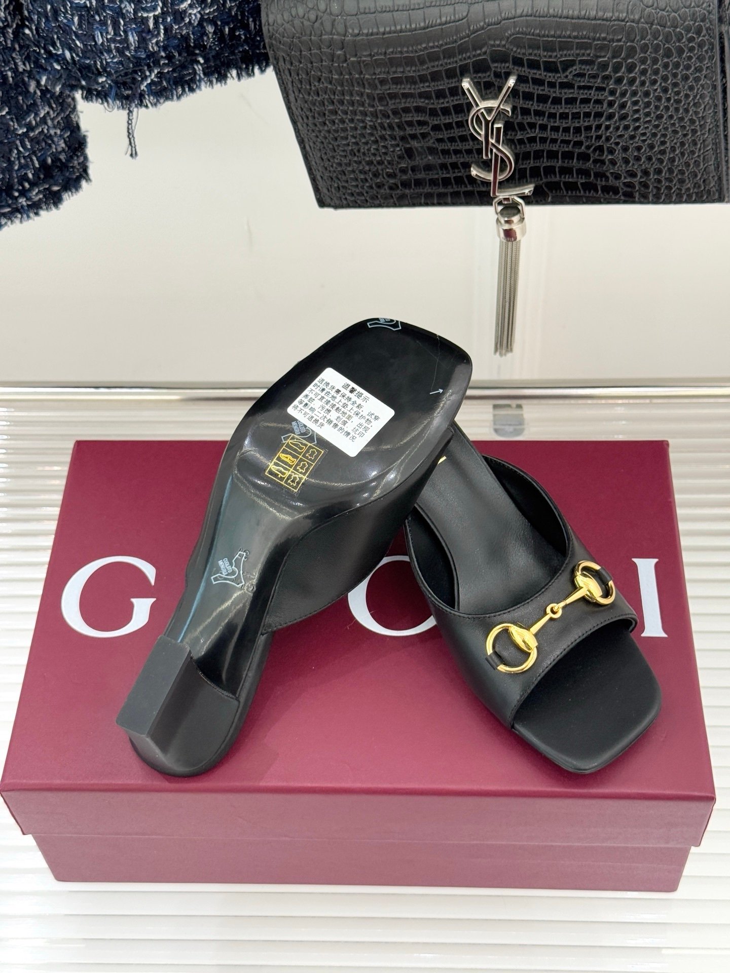 Gucci Slide Sandals in Black - Afbeelding 7