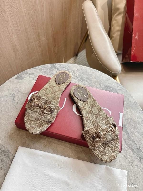 Gucci Slide Sandal in Brown Beige - Afbeelding 6