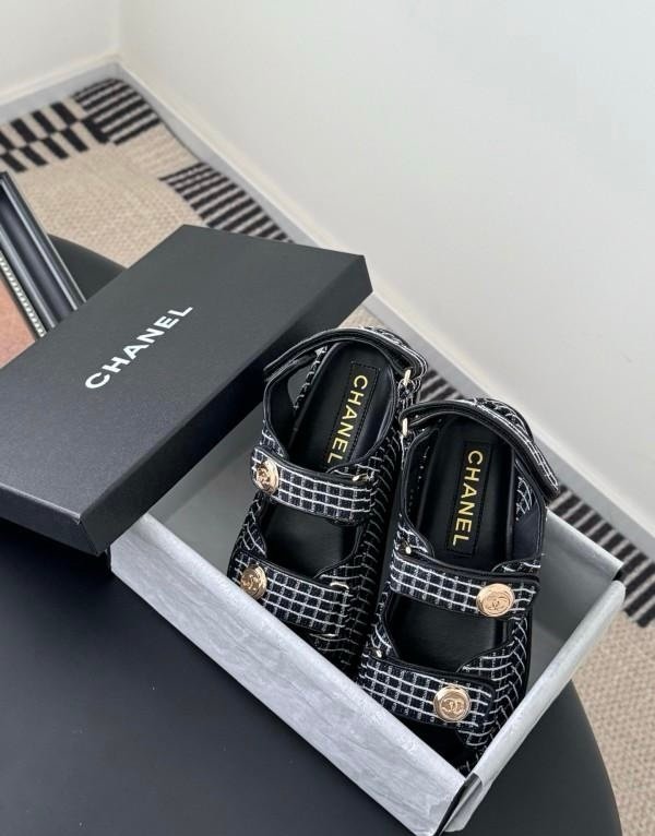 Chanel Dad Sandals in Black White - Afbeelding 2
