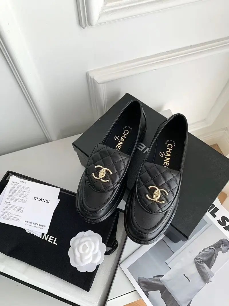 Chanel Loafers in Black