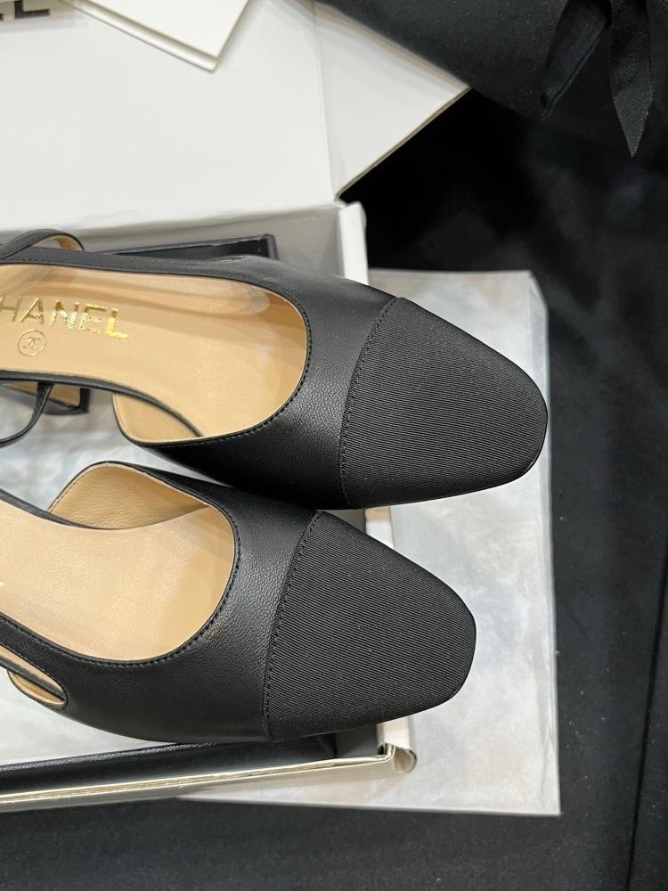 Chanel Slingback Pumps in Black - Afbeelding 4