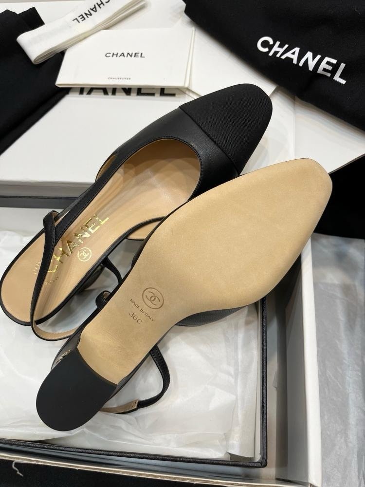Chanel Slingback Pumps in Black - Afbeelding 6