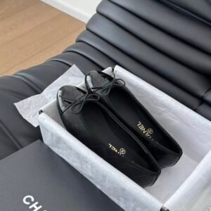 Alternative view of Chanel Ballerinas in Black