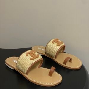Chanel Raffia Sandals in Beige Brown